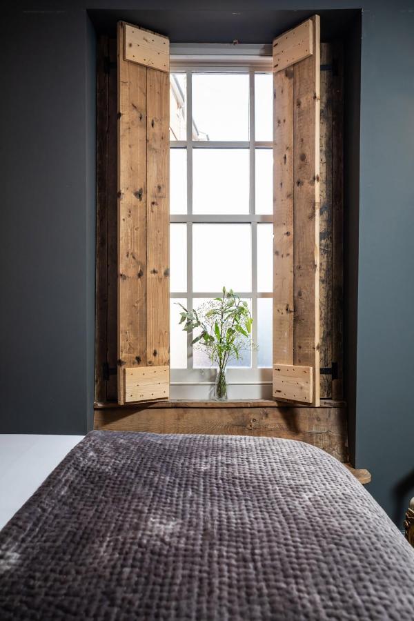 The Walled Garden At Cheshire Boutique Bathhouse نانتويتش المظهر الخارجي الصورة