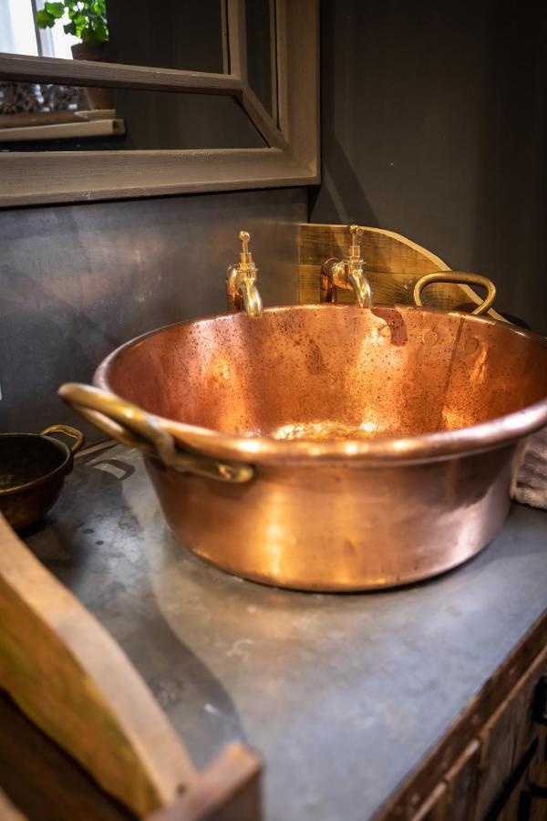 The Walled Garden At Cheshire Boutique Bathhouse نانتويتش المظهر الخارجي الصورة