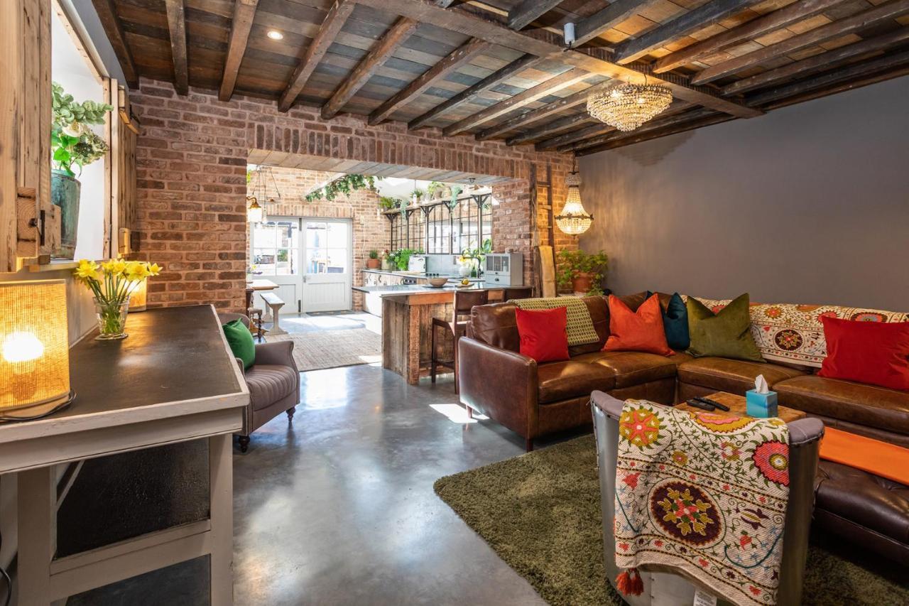 The Walled Garden At Cheshire Boutique Bathhouse نانتويتش المظهر الخارجي الصورة